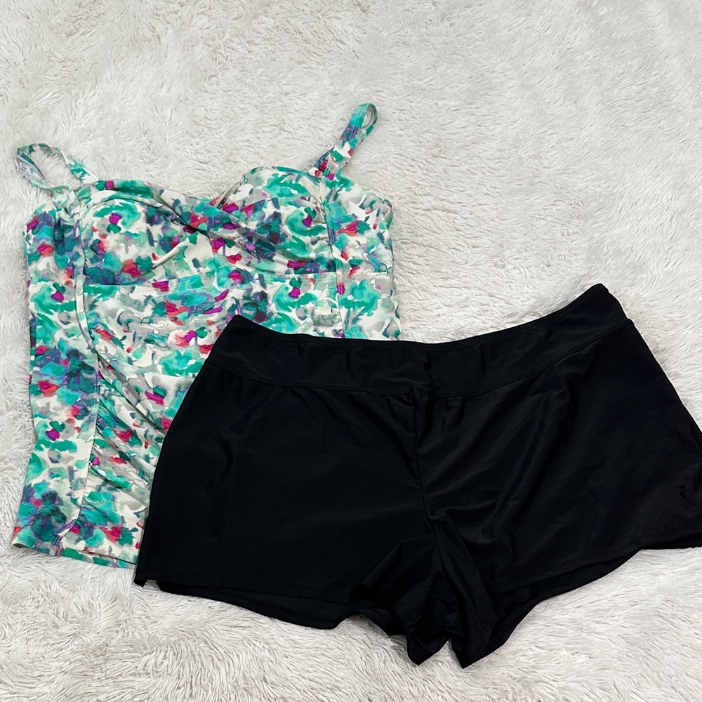 🪉 Ava & VIV Tankini